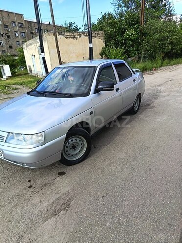 LADA (VAZ) 2110-8