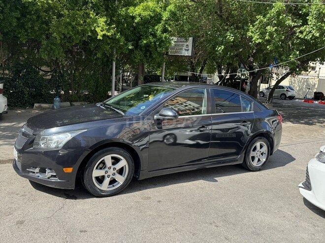 Chevrolet Cruze-3