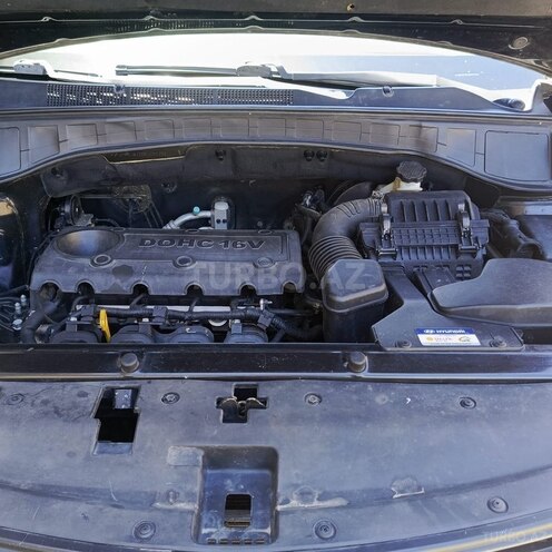 Hyundai Santa Fe-4