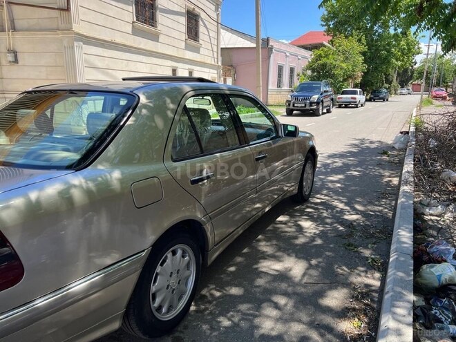 Mercedes C 200-20