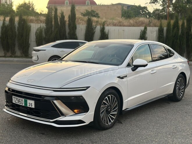 Hyundai Sonata-4