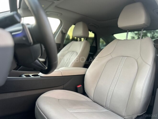 Hyundai Sonata-9