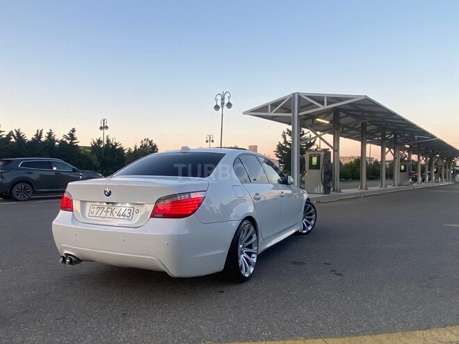BMW 525-11