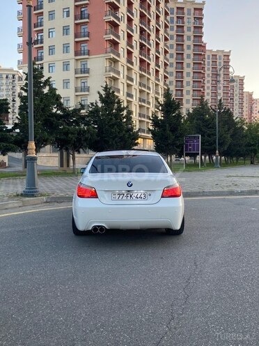 BMW 525-9