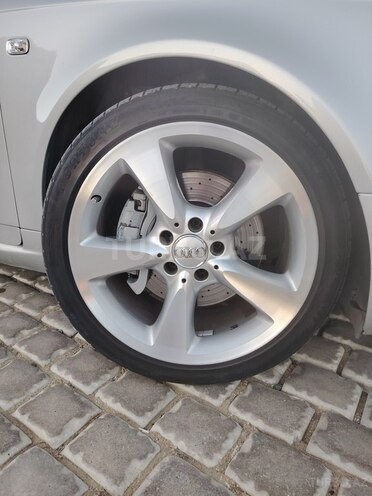 Audi A4-5