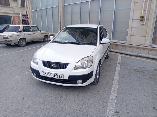 Kia Rio-2