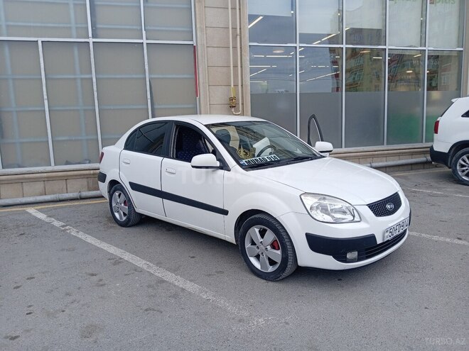 Kia Rio-9