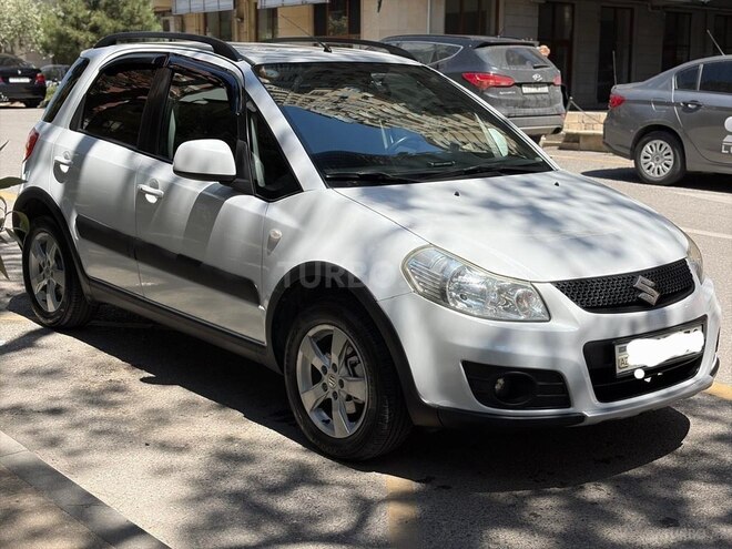 Suzuki SX4-4