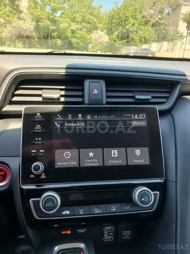 Honda Insight-13
