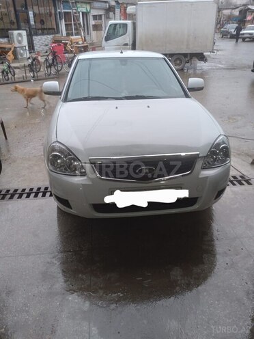 LADA (VAZ) Priora-1