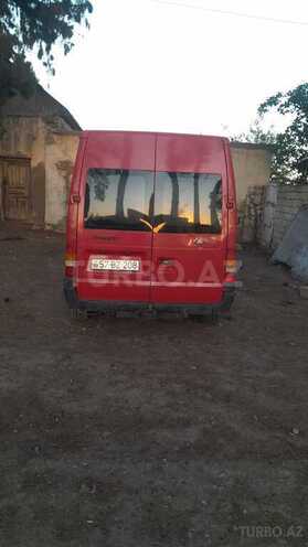 Ford Transit-4