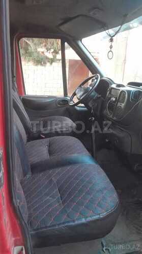 Ford Transit-3