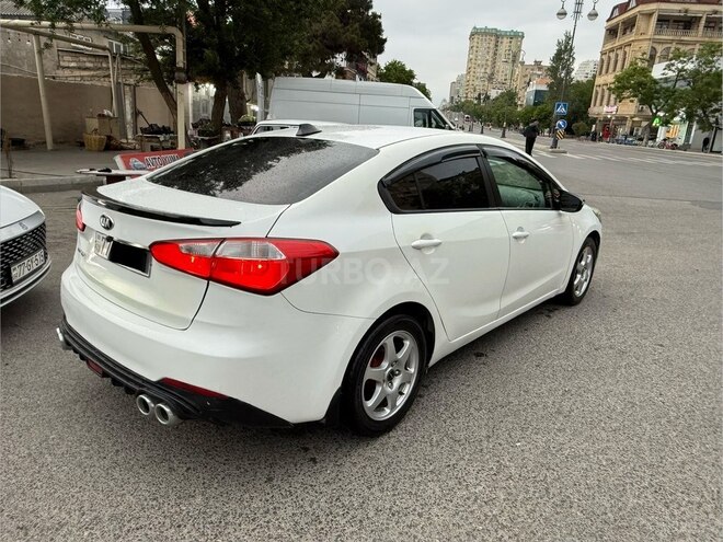 Kia Forte-7