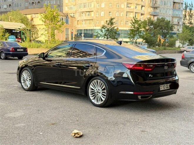 Kia K7-4
