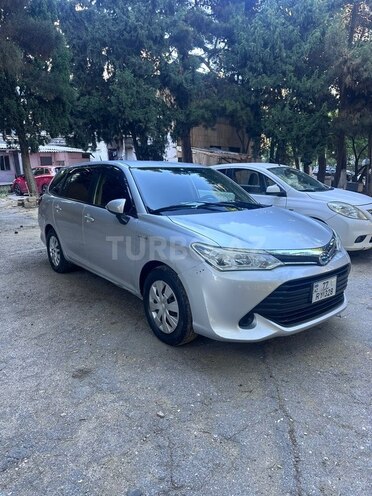 Toyota Corolla Fielder-7