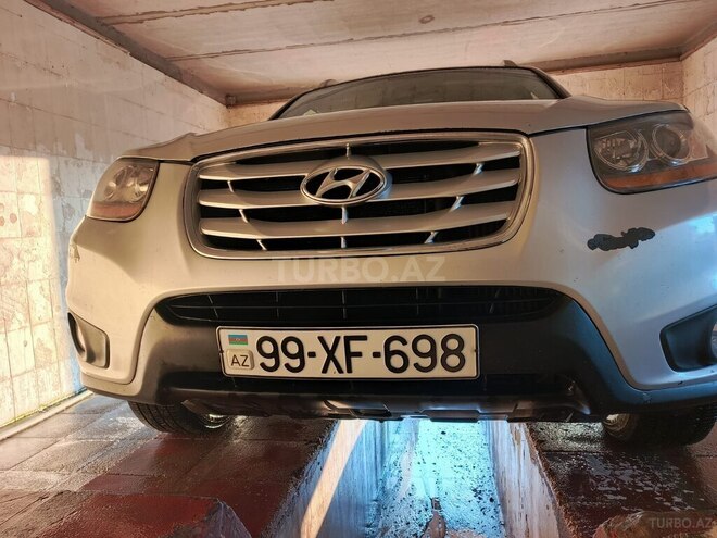 Hyundai Santa Fe-17