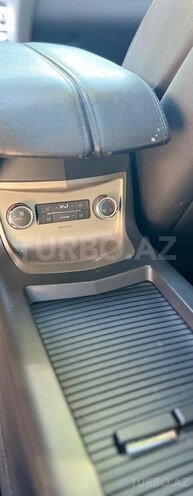 Lincoln MKT-11