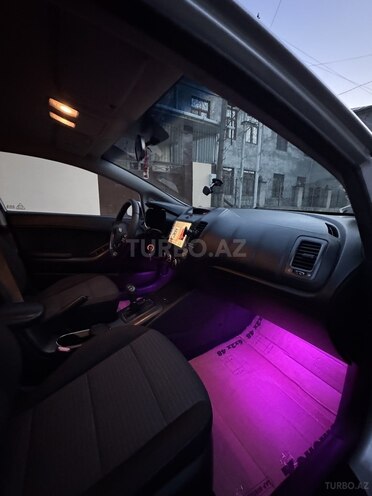 Kia Cerato-8