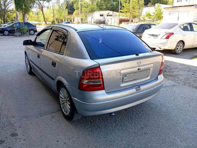 Opel Astra-14