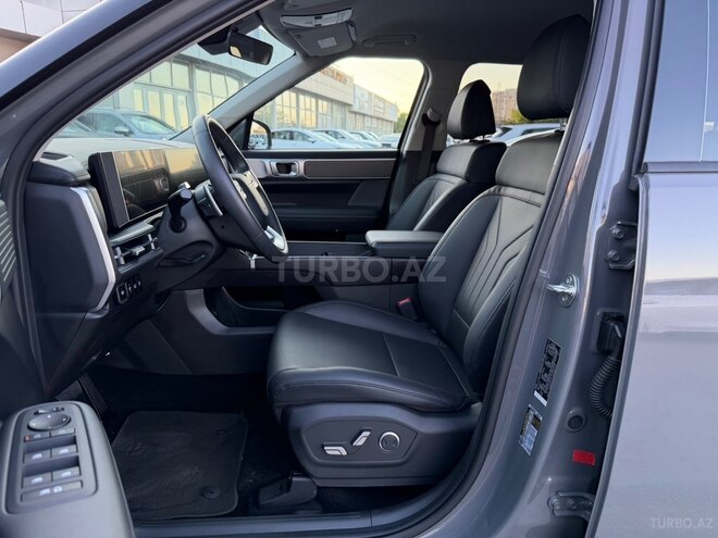 Hyundai Santa Fe-12