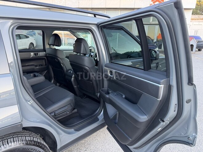 Hyundai Santa Fe-18