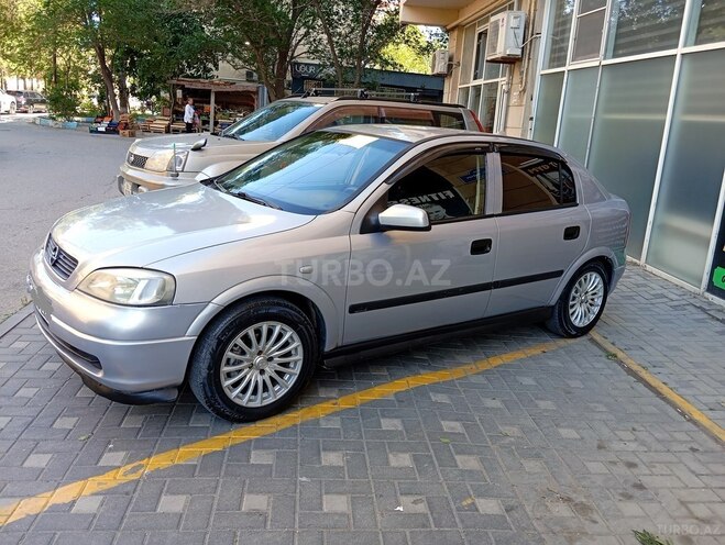 Opel Astra-7