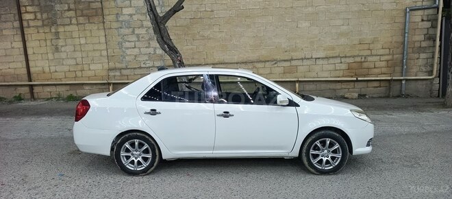 Geely MK-10