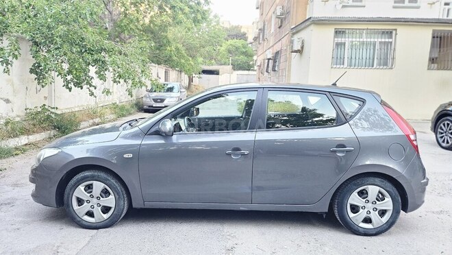Hyundai i30-6