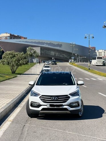 Hyundai Santa Fe-1
