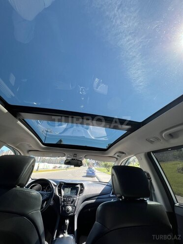 Hyundai Santa Fe-5