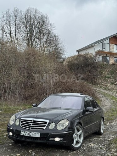 Mercedes E 200-4