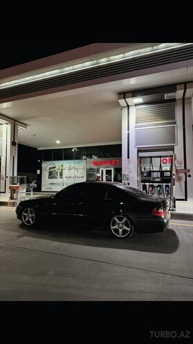 Mercedes E 200-16