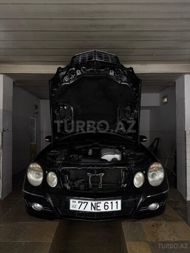 Mercedes E 200-9
