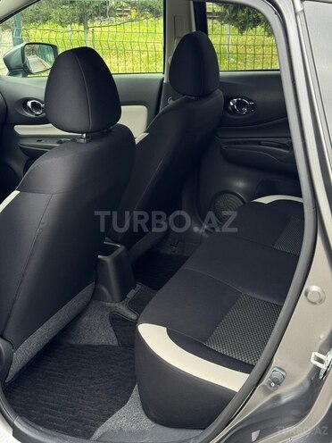 Nissan Note-10