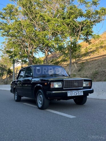 LADA (VAZ) 2107-1