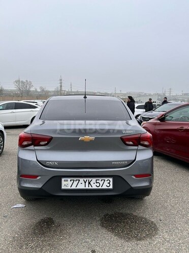Chevrolet Onix-2