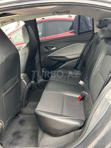 Chevrolet Onix-7