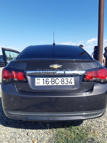 Chevrolet Cruze-5