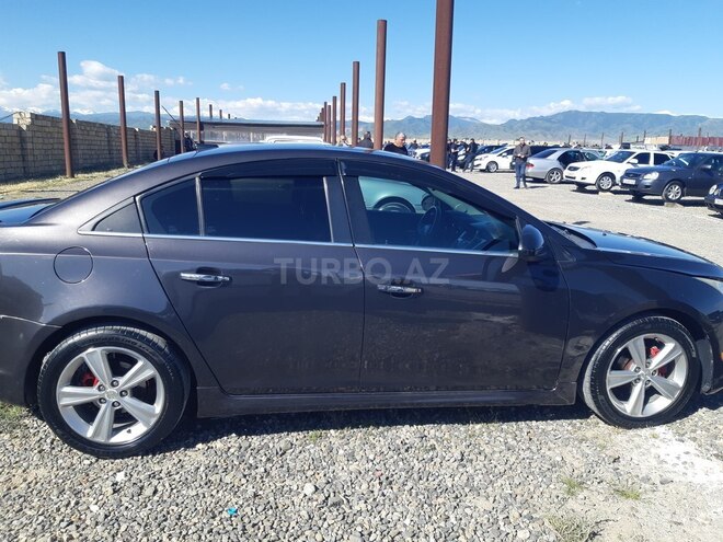 Chevrolet Cruze-3
