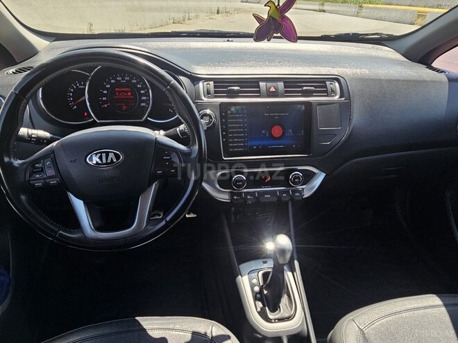 Kia Rio-6