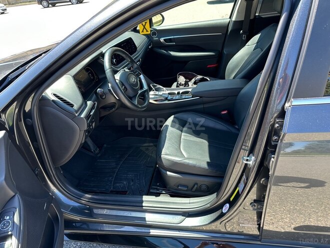 Hyundai Sonata-9