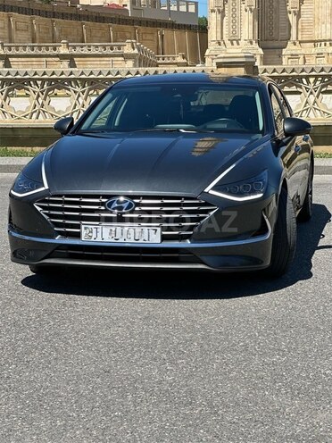 Hyundai Sonata-6