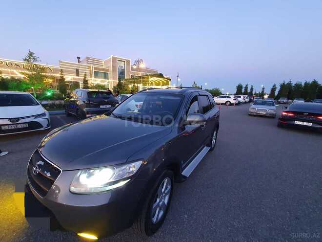 Hyundai Santa Fe-4