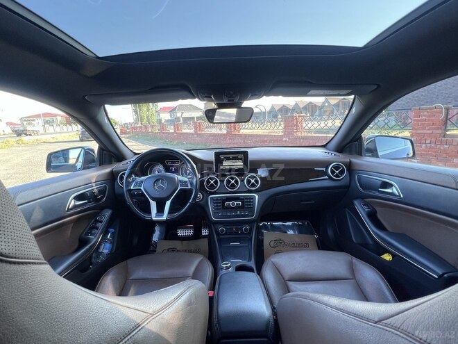 Mercedes CLA 250-9