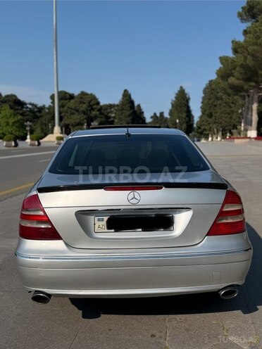 Mercedes E 320-10