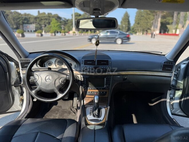 Mercedes E 320-20