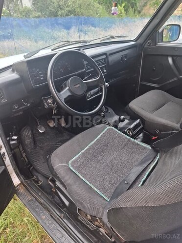 LADA (VAZ) Niva-6