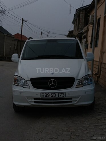 Mercedes Vito 111 CDI-11