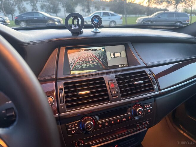BMW X5-8