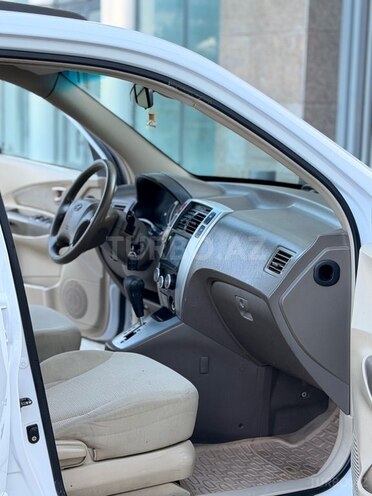Hyundai Tucson-11